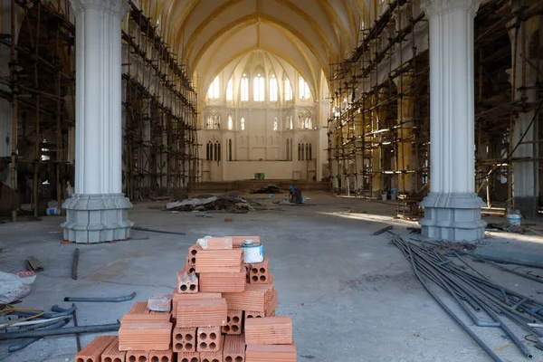 宋五世大教堂建筑工地 巴莉亚 — 图库照片