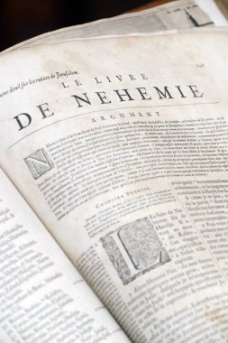 Eski Fransızca İncil, 1669. Eski Ahit. Nehemiah 'ın kitabı..