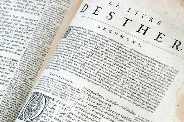 Eski Fransızca İncil, 1669. Eski Ahit. Esther 'in kitabı..