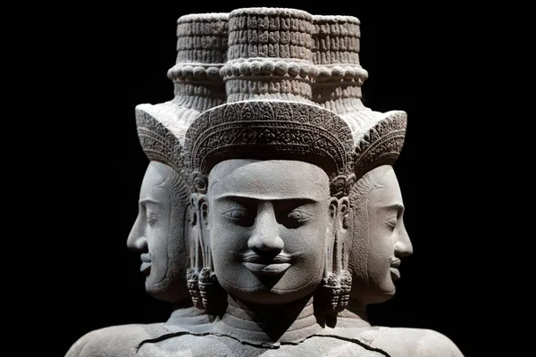 Asya Medeniyetler Müzesi. Angkor. Kamboçya 'nın kutsal şehrini keşfediyorum. Brahma. Kamboçya, 10. yüzyılın ortalarında. Kum taşı. Singapur. 