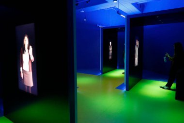 Uluslararası Kızılhaç ve Kızıl Hilal Müzesi (ICRC). Görgü tanıkları odası. Cenevre. İsviçre. 