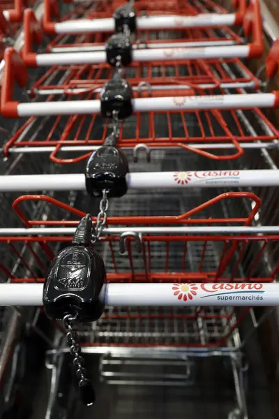 Supermarket Casino Shopping Carts Row France — Fotografia de Stock