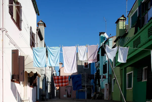 Washing Hung Out Dry Clothes Pins Italy — Stock fotografie