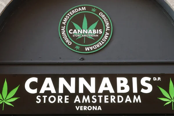 Cannabis Store Amsterdam Verona Italy — Zdjęcie stockowe