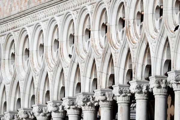 Palazzo Ducale Doges Palace Colonnade Marble Arches Venice Italy — 스톡 사진