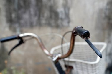 Eski bisiklet. Yakın plan. Ho Chi Minh Şehri. Vietnam. 