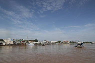 Mekong Delta 'daki feribot. Chau Doc. Vietnam. 