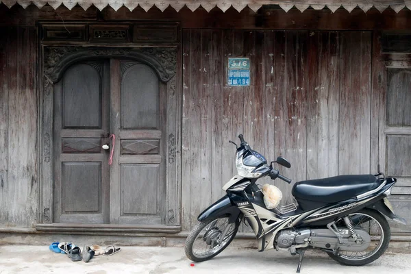 Drewniany Tradycyjny Dom Doktorku Chau Wietnam — Zdjęcie stockowe
