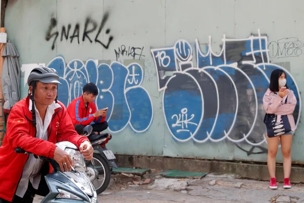 Motorbikes Drivers Woman Street Chi Minh City Vietnam — ストック写真