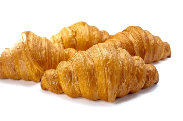 Plain Croissants Ein Klassisches Halbmondförmiges Croissant Isoliert Auf Weißem Hintergrund — Stockfoto