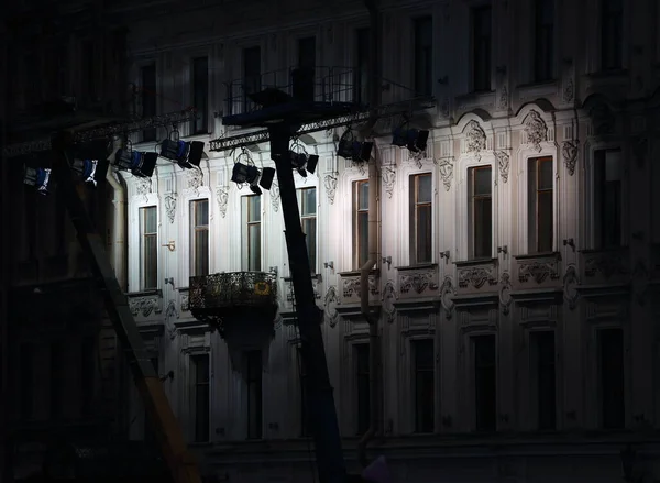 Освітлення Фасаду Старої Будівлі Річкового Насипу Санкт Петербург Росія Листопад — стокове фото