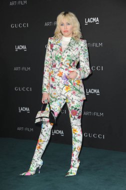 Miley Cyrus, 10. LACMA ART FİLM GALA Sunumu Gucci tarafından 6 Kasım 2021 'de Los Angeles, ABD' deki LACMA 'da gerçekleştirildi..