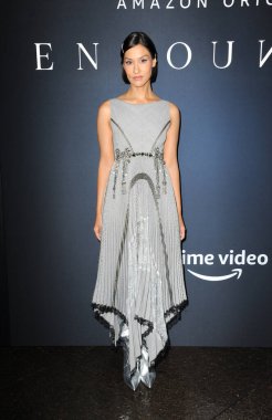 Janina Gavankar, 2 Aralık 2021 'de ABD' nin Los Angeles kentindeki DGA 'da düzenlenen Amazon Stüdyoları' Encounter 'ın Los Angeles galasında.