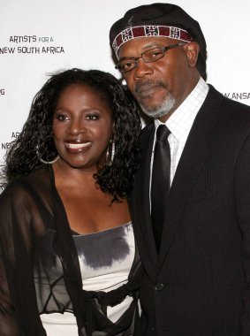 Samuel L. Jackson, 18 Eylül 2006 'da Beverly Hills, Kaliforniya' daki Regent Beverly Wilshire Oteli 'nde düzenlenen Başpiskopos Desmond Tutu' nun 75..