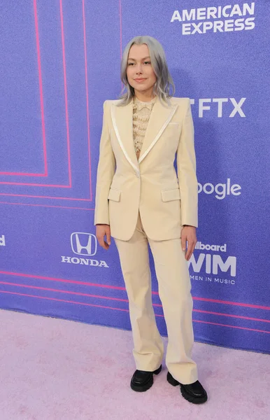 Phoebe Bridgers, Los Angeles, ABD 'deki YouTube Tiyatrosu' nda 3 Mart 2022 'de düzenlenen 2022 Billboard Women in Music' te..