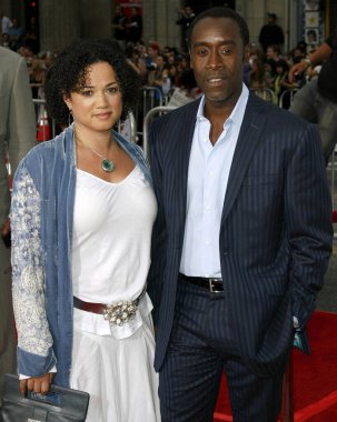 Don Cheadle, 5 Haziran 2006 'da Hollywood, ABD' deki Grauman 'ın Çin Tiyatrosu' nda düzenlenen 'Ocean' s Thirteen 'in Los Angeles Remiere' inde..