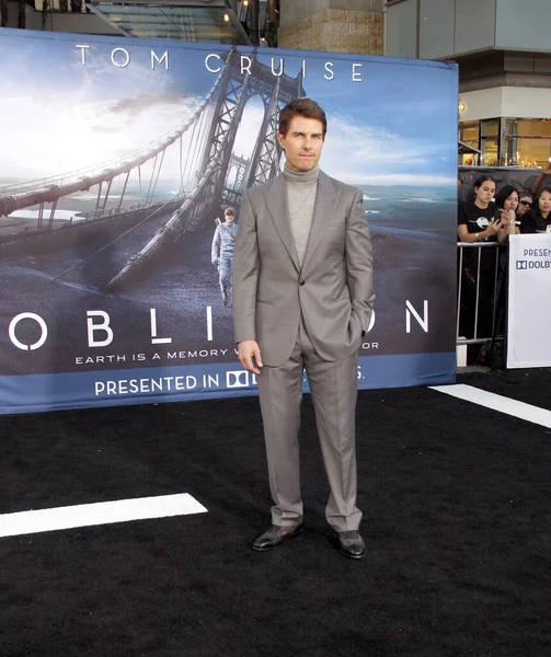 Tom Cruise Los Angeles Premiere Oblivion Held Dolby Theater Hollywood — Stock Photo, Image