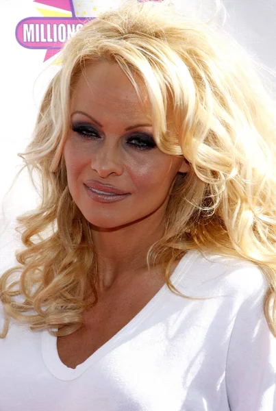 Pamela Anderson Peta Creëren Eerste All Vegan Shake Gehouden Millions — Stockfoto