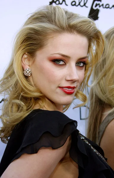 Amber Heard Los Angeles Premiere Remember Daze Held Egyptian Theater — 스톡 사진