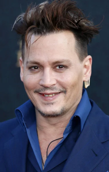 Johnny Depp Estreia Alice Looking Glass Los Angeles Realizada Capitan — Fotografia de Stock