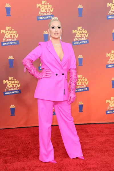 Erika Jayne Rozdaniu Nagród Mtv Movie Awards Barker Hangar Santa — Zdjęcie stockowe