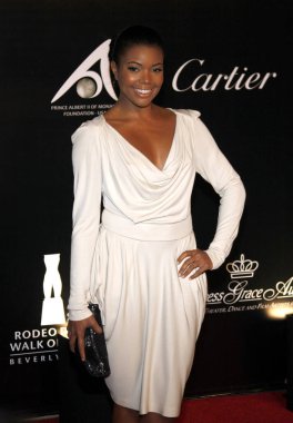 Gabrielle Union, Monako ve Cartier Prensesi Grace Kelly onuruna 22 Ekim 2009 'da Beverly Hills, ABD' de düzenlenen Rodeo Drive Walk of Style ödülünde.