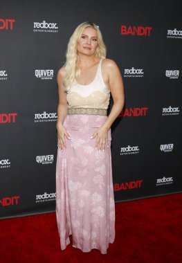 Elisha Cuthbert, 21 Eylül 2022 'de Hollywood' daki Harmony Gold Tiyatrosu 'nda düzenlenen' Haydut 'un Los Angeles galasında.