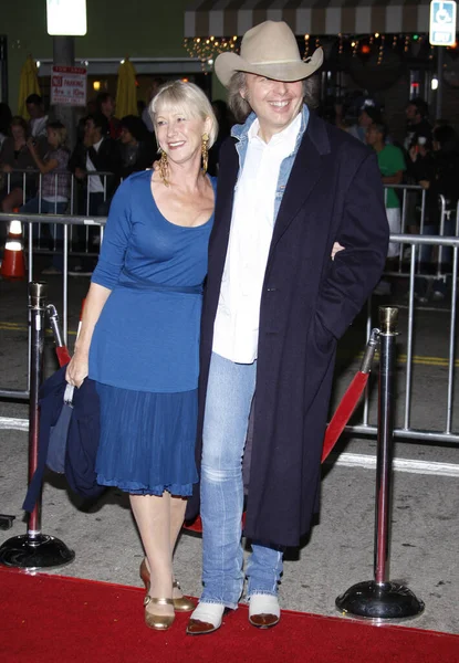 Helen Mirren Dwight Yoakam Alla Premiere Los Angeles Couples Retreat — Foto Stock