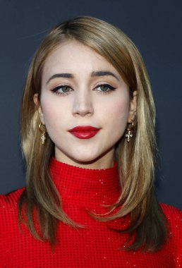 Aktris Caylee Cowan, 21 Eylül 2022 'de Hollywood' daki Harmony Gold Tiyatrosu 'nda düzenlenen' Haydut 'un Los Angeles galasında.
