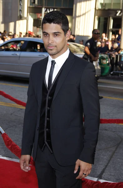 Actor Wilmer Valderrama Estreno Mundial Larry Crowne Celebrado Grauman Chinese —  Fotos de Stock