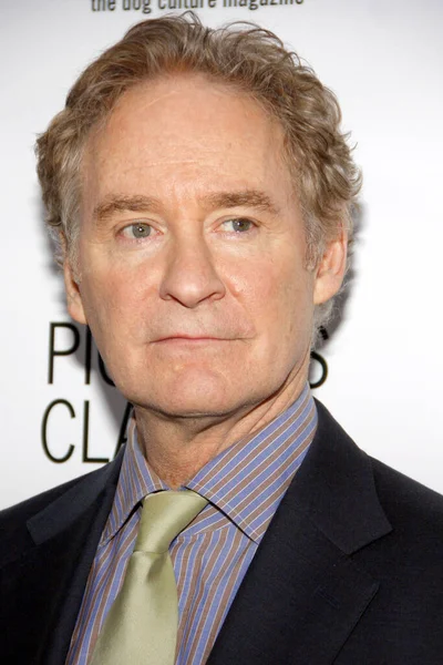 Actor Kevin Kline Estreno Los Angeles Darling Companion Celebrado Teatro Foto editorial de stock 613767484 PopularImages