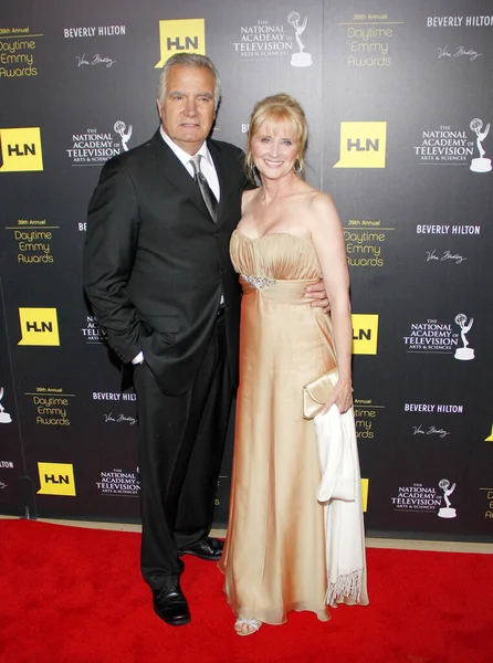 John Mccook Och Laurette Spang 39Th Annual Daytime Emmy Awards — Stockfoto