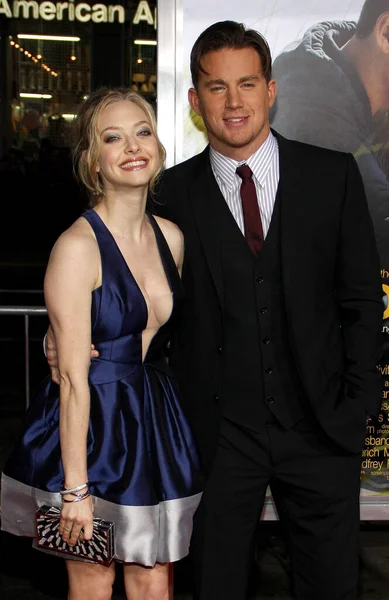 Amanda Seyfried Channing Tatum Los Angeles Premiere Dear John Held — Stock Photo, Image