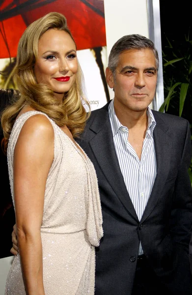 George Clooney Stacy Keibler Los Angeles Premiere Descendants Held Ampas — Stock Photo, Image