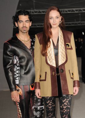 Joe Jonas ve Sophie Turner