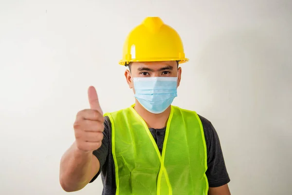 Engineer Medical Mask Touching Transparent Screen Display Selectived Focus Finger — Stock Photo, Image