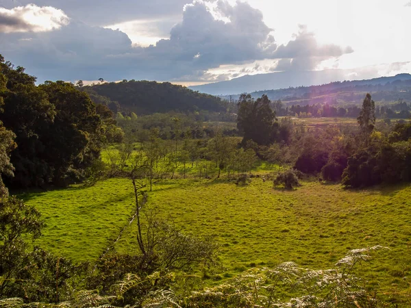 Landschap Van Hooglanden Van Centrale Andes Bergen Van Colombia Met Rechtenvrije Stockfoto's
