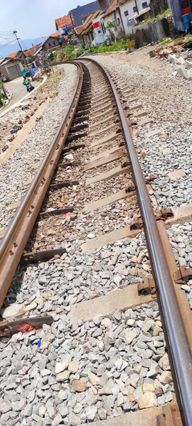 Foto Jalur Kereta Api Yang Melintasi Jalan Raya Daerah Cicalengka — Stok Foto