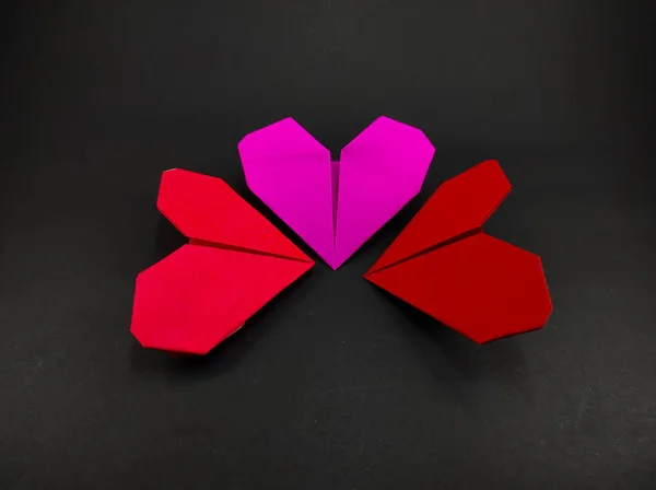 Foto Corazón Origami Colores Variados Para Día San Valentín Aislado — Foto de Stock