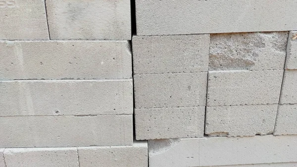 Endonezya 'nın Cikancung bölgesindeki bir yığın yeni beyaz tuğlanın arka planı