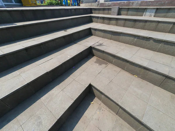 Foto Escadas Formando Cotovelo Lado Praça Cidade Cicalengka Indonésia — Fotografia de Stock