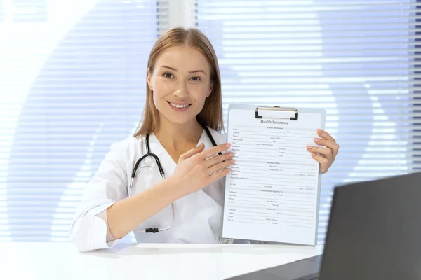 Portrait Smiling Doctor Stethoscope Health Insurance Document General Practitioner Contemporary — Stock Photo, Image