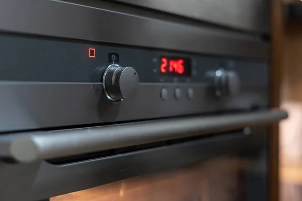 Closeup Grey Oven Showing Time Digital Numbers Bakery Concept Home — Stockfoto
