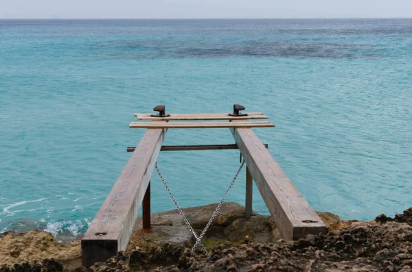 Ponte Madeira Envelhecida Incompleta Sobre Mar Ibiza Está Quebrado Faltando — Fotografia de Stock