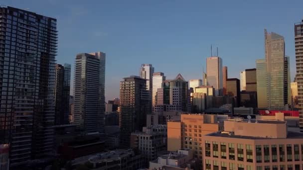 Tempo Pôr Sol Caduca Todos Edifícios Centro Toronto Panning Através — Vídeo de Stock