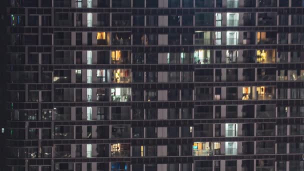 Nombreux Appartements Centre Ville Cbd Écoulent Nuit Timelapse Des Fenêtres — Video