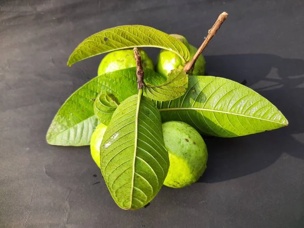 Guava Fruits Black Background Commontropical Fruit Its Other Names Common — Stok Foto