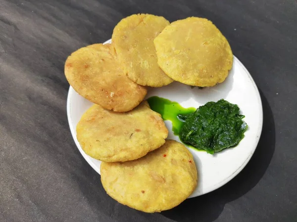 Lanches Tradicionais Índia Feito Misturando Gram Pulse Farinha Arroz Fritando — Fotografia de Stock