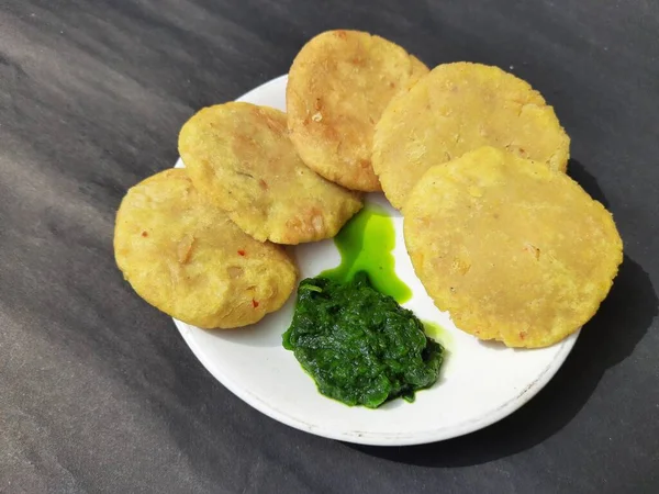 Snacks Tradicionales India Hace Mezclando Gram Pulse Harina Arroz Fríe — Foto de Stock