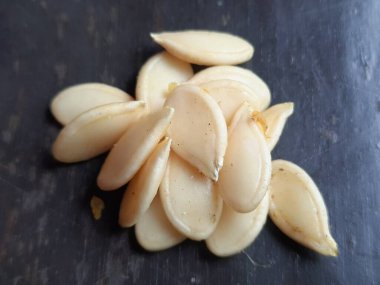 Balkabağı çekirdeği. Balkabağı sebzeli Manny tohumları. Kurutulabilir ve ekilebilir, ayrıca kavrulup yenebilir de. Sebze tohumu.